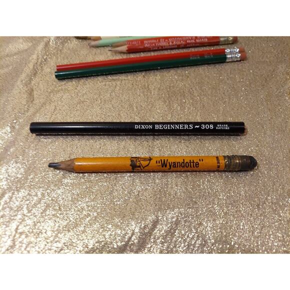 Lot Of 15 Vintage Pencils, Wyandotte, Skilcraft, Garfield, Ads, Dixon, Sears - Picture 10 of 16